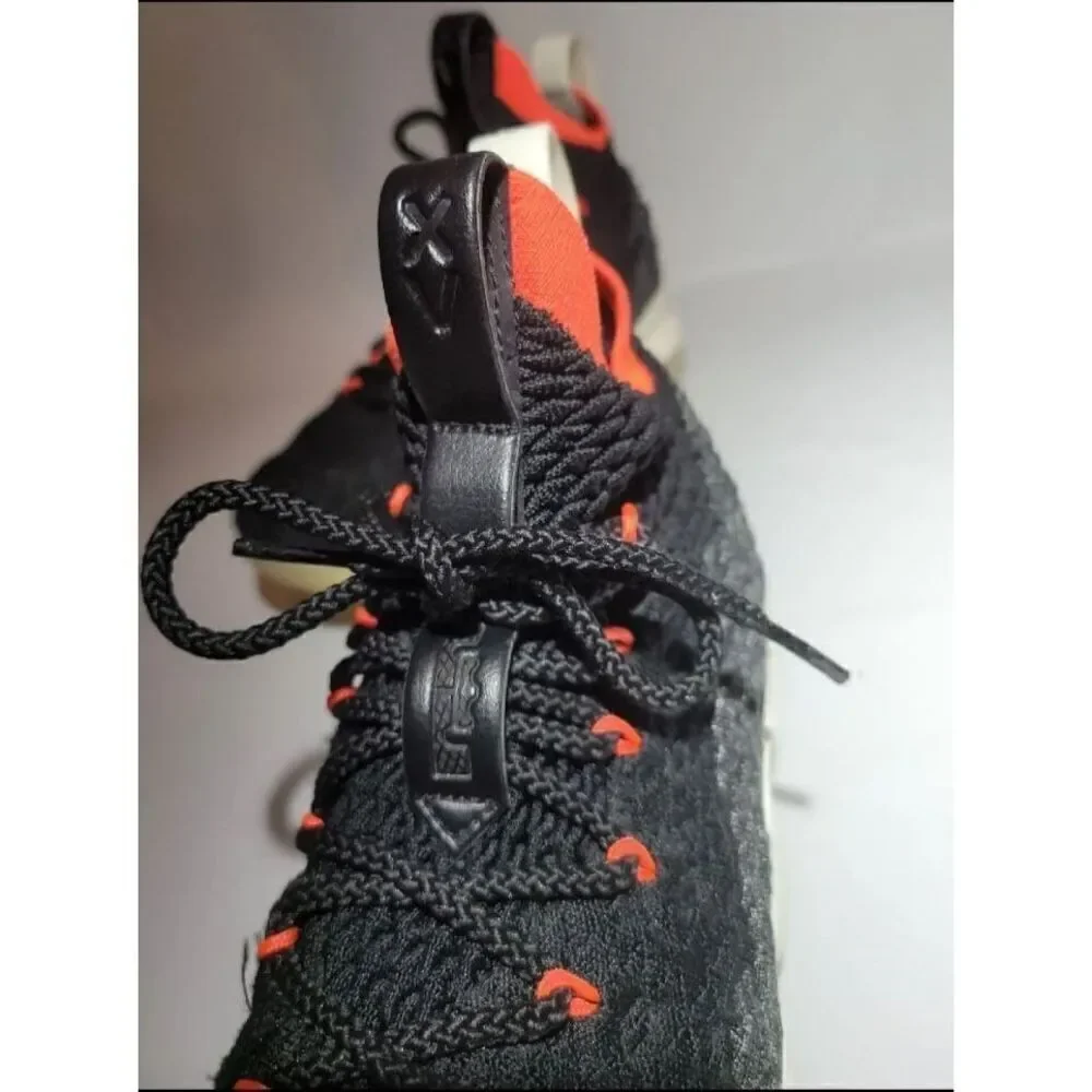Nike Lebron XV 15 